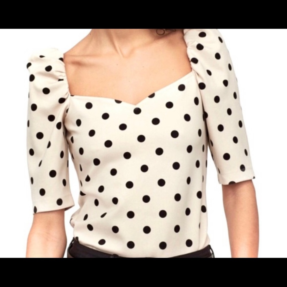 Beige polka dot H&M top